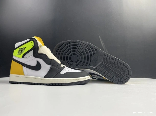 3736 555088- Gold Volt University Refined Jordan1 Black White 1026
